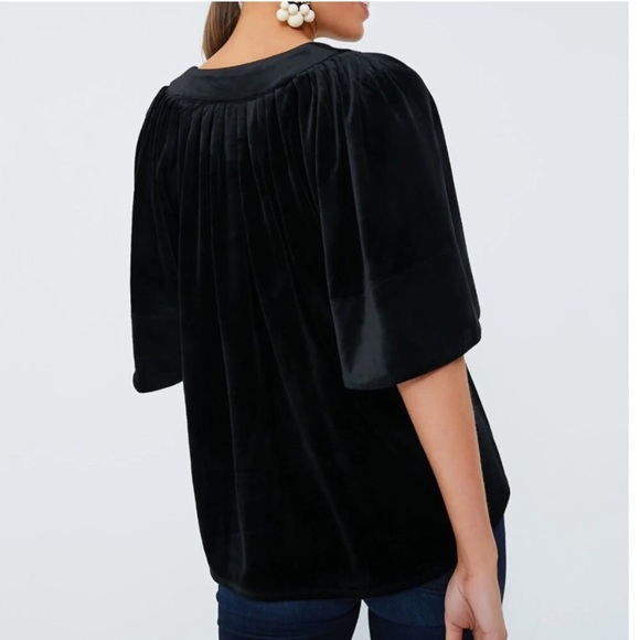 Pomander Place Finley Velvet Flutter Sleeve Top Tuckernuck size XL - Picture 12 of 12